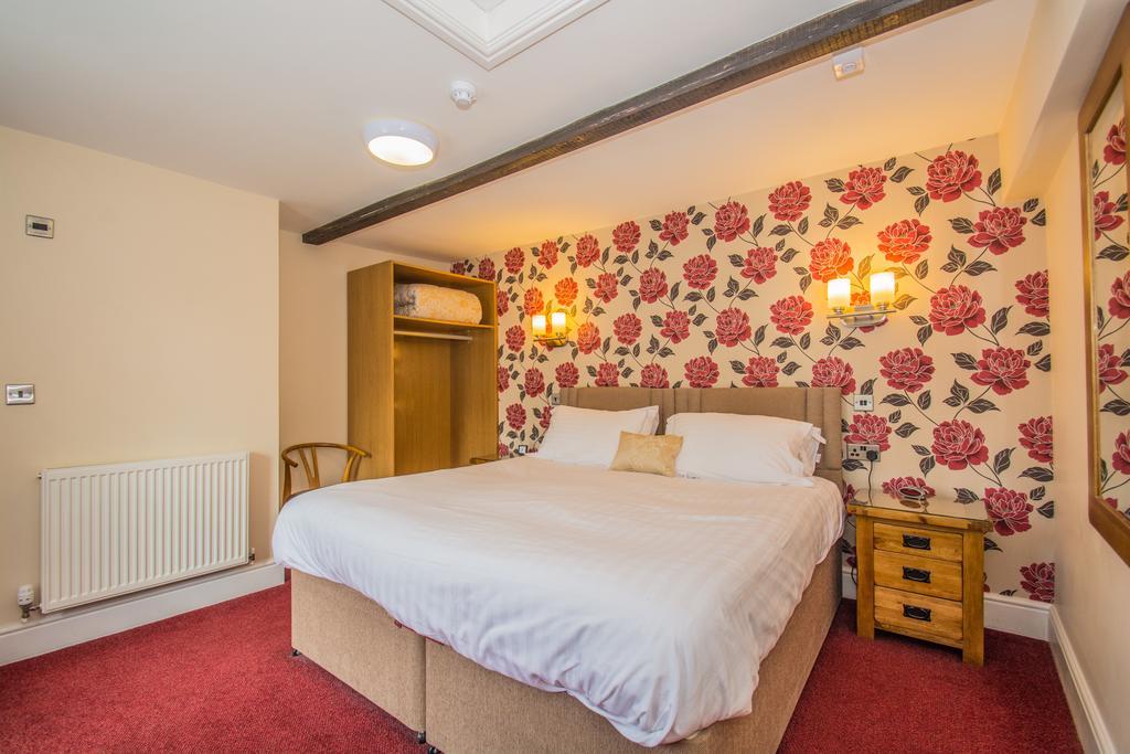 Victoria Inn Cowbridge Dış mekan fotoğraf