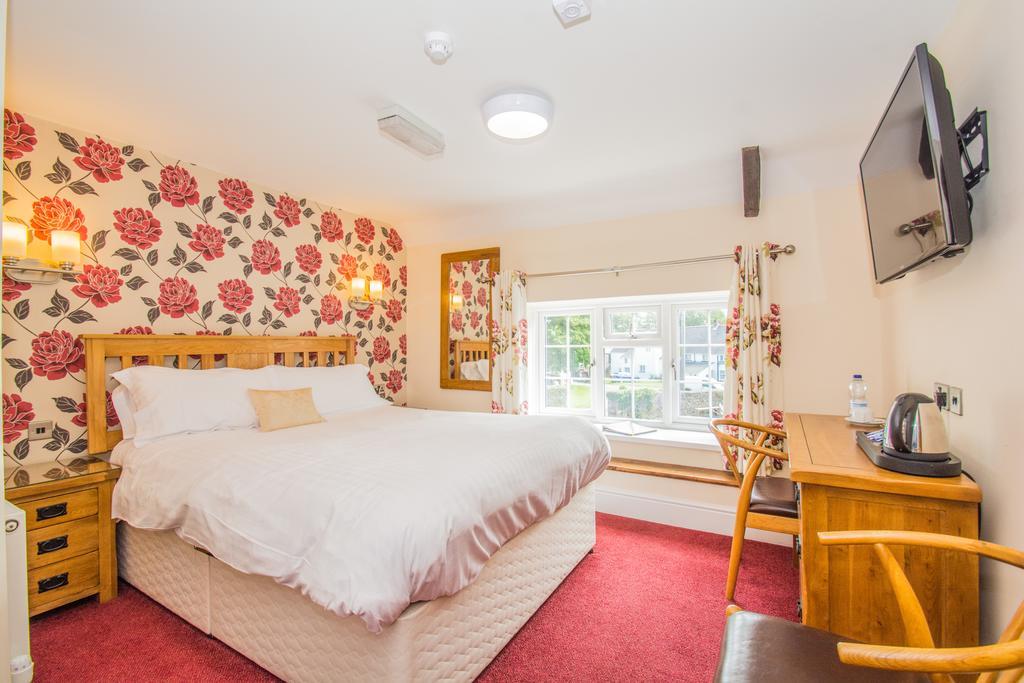 Victoria Inn Cowbridge Dış mekan fotoğraf