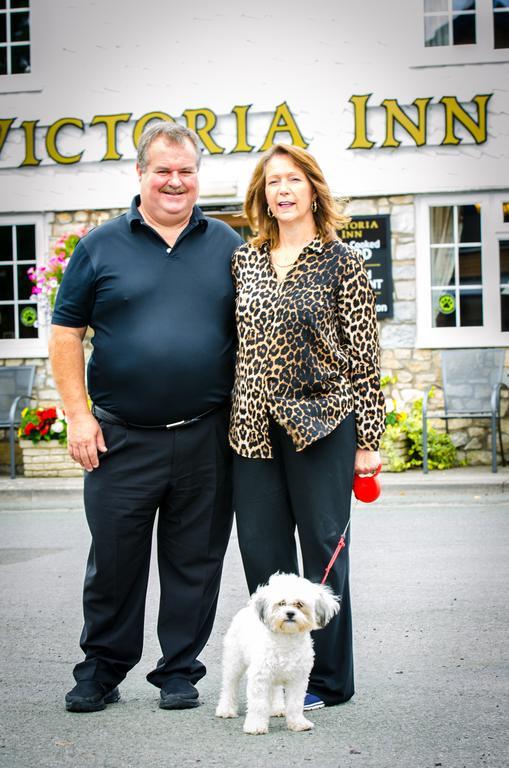 Victoria Inn Cowbridge Dış mekan fotoğraf